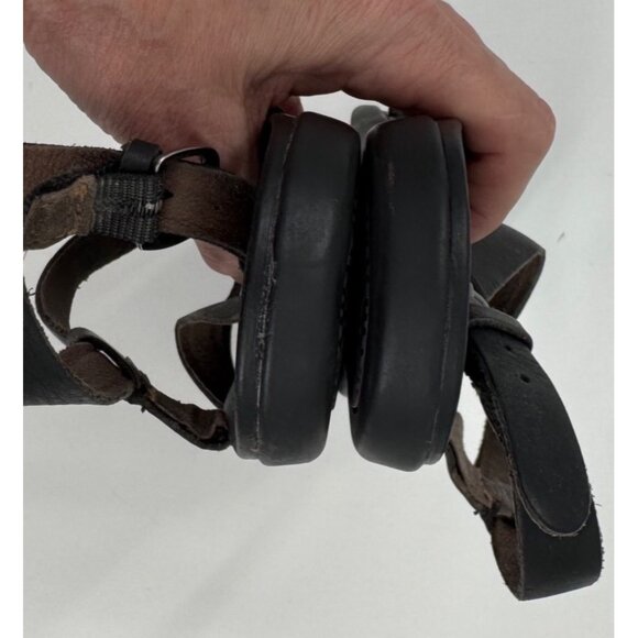 Olukai Womens Upena Beach Sandals Black Leather US W7 EUR 37 Rubber Outsole - Picture 10 of 10